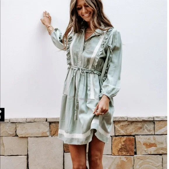 green emerald velvet dress Neo Mesh Maxi Dress